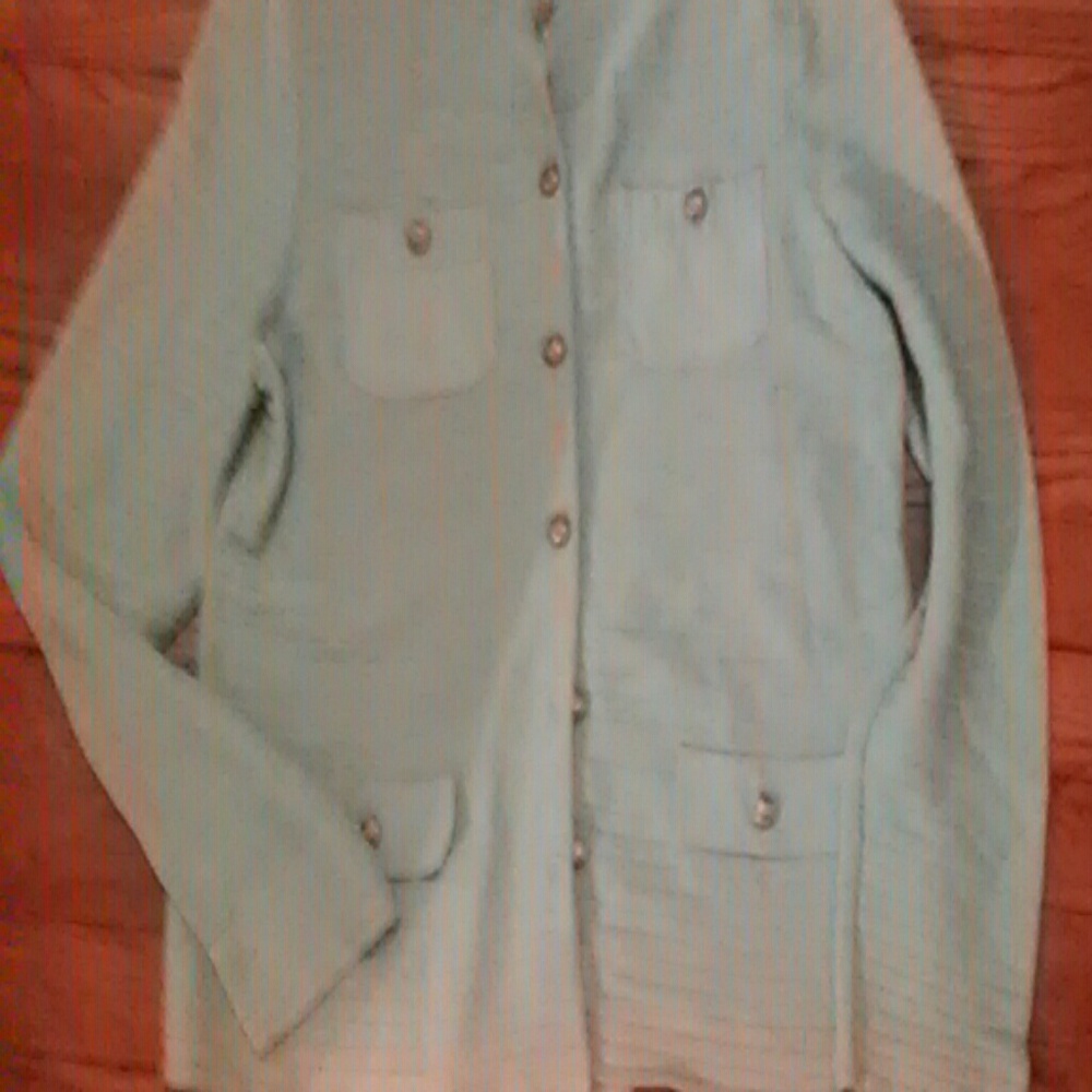 Top - Picture 2 of 3